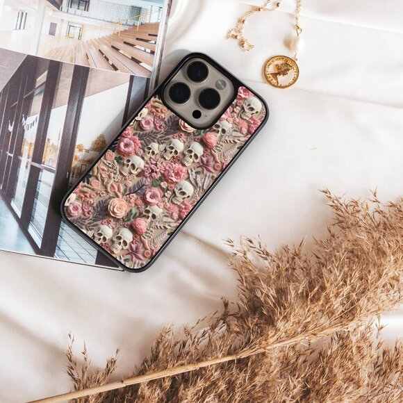 Halloween Phone Cover – iPhone 16, 15 Pro, Galaxy S25, S24, S24 Ultra, Pixel 9 - Picture 2 of 9